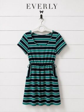EVERLY Striped Pocket Dress size S